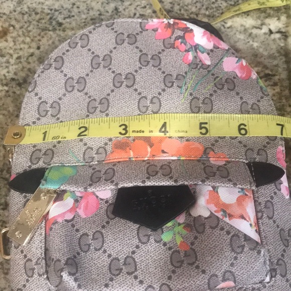 Mini Backpack 🎒 - Picture 9 of 15